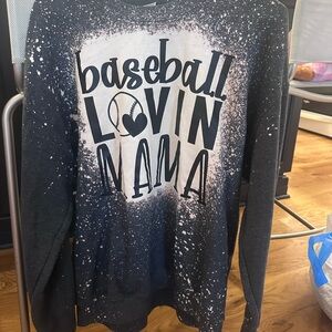 Gildan Black and White Graphic Sweatshirt